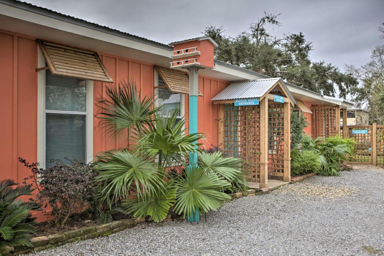 Old Town Getaway, Walk To Shopping, Dining, And Bay! Apartamento Bay St. Louis Exterior foto