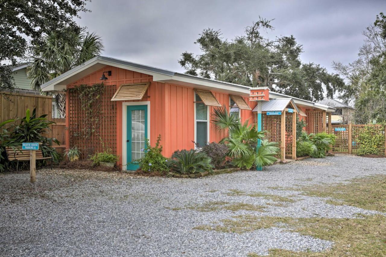 Old Town Getaway, Walk To Shopping, Dining, And Bay! Apartamento Bay St. Louis Exterior foto