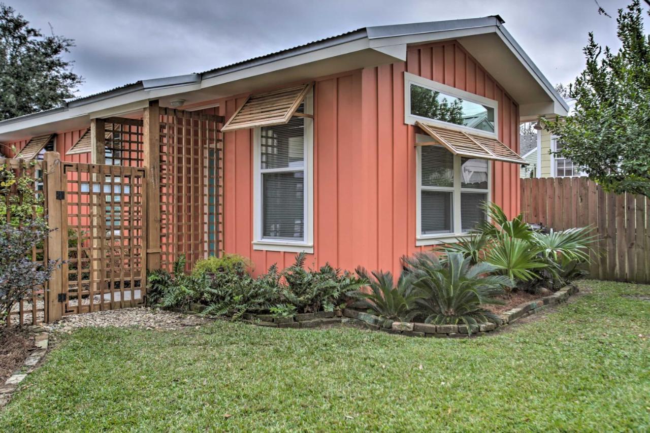 Old Town Getaway, Walk To Shopping, Dining, And Bay! Apartamento Bay St. Louis Exterior foto