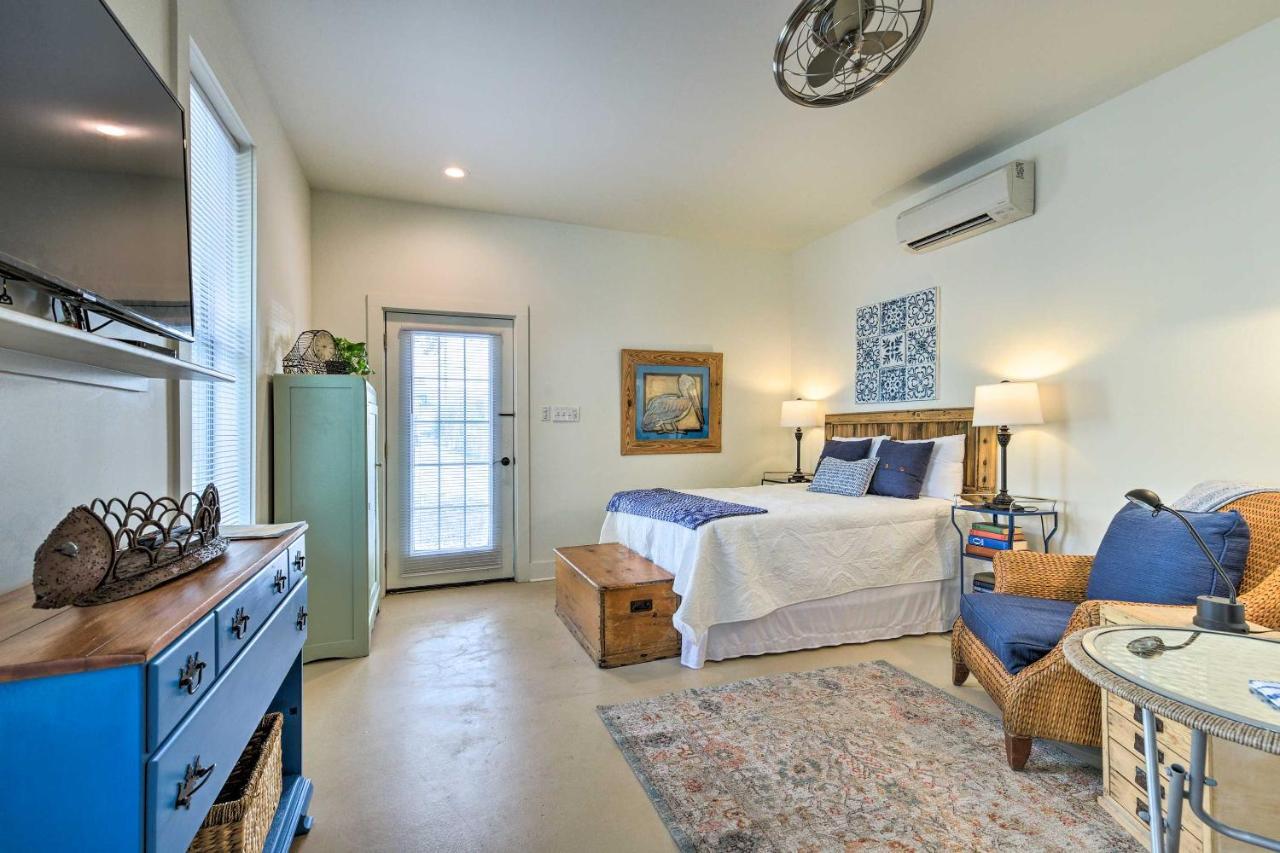 Old Town Getaway, Walk To Shopping, Dining, And Bay! Apartamento Bay St. Louis Exterior foto